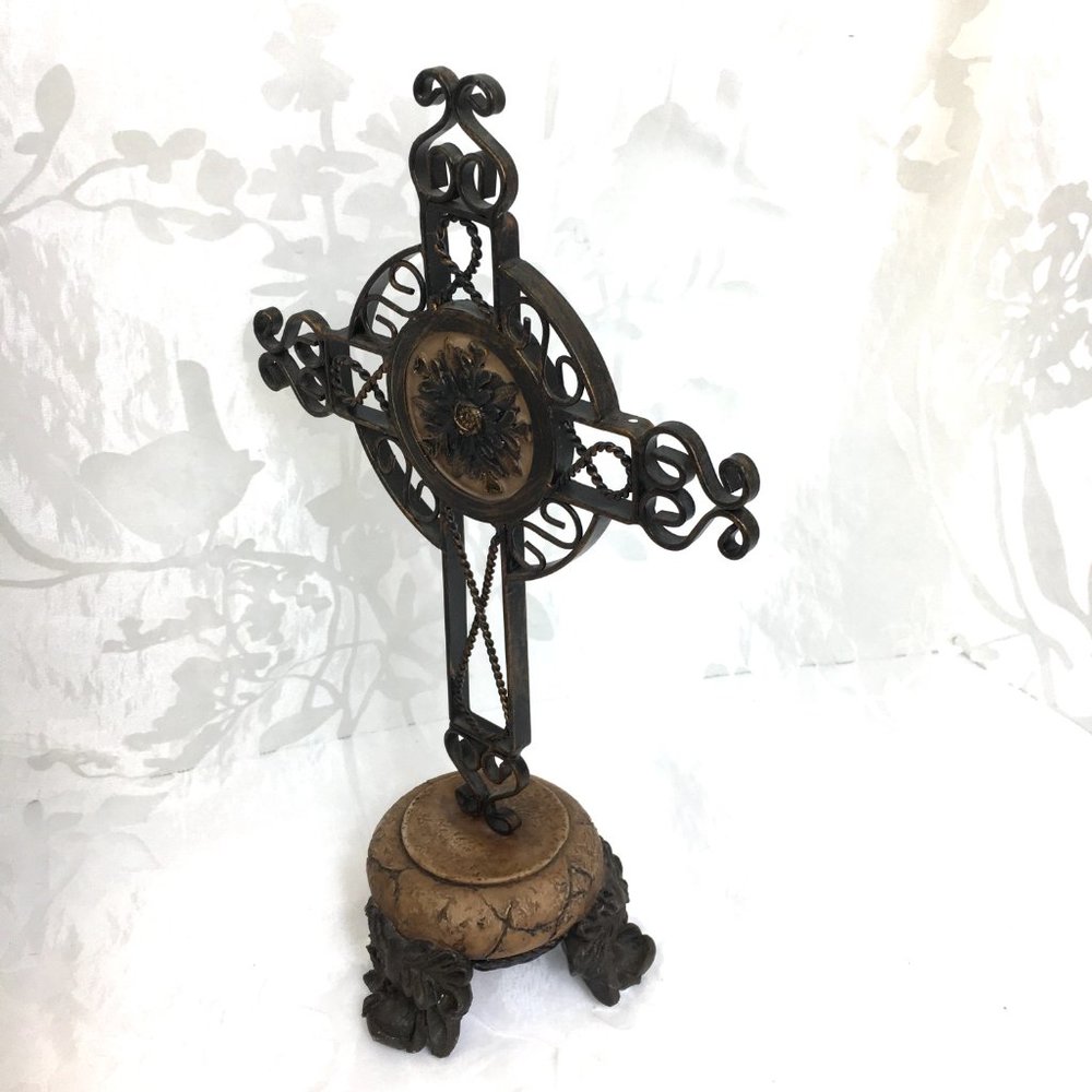 Standing Tabletop Metal Rustic Cross - Picture 4 of 11
